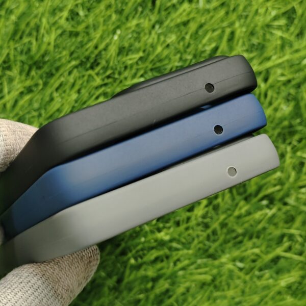 Moto Edge 50 Neo Matte Skin Back Cover No Magsafe - Image 5