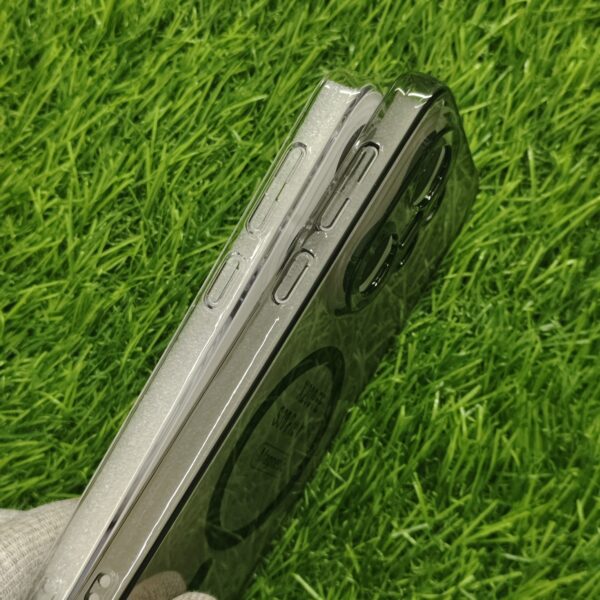 Vivo X200 FE Crystal Magsafe PC Hard Back Cover - Image 3