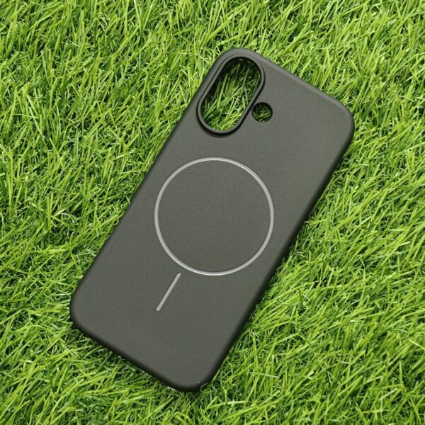 iPhone 17 & 17 Pro & 17 Pro Max Premium Silicon Beats Magsafe Back Cover With Soft Cloth Inside - Image 8