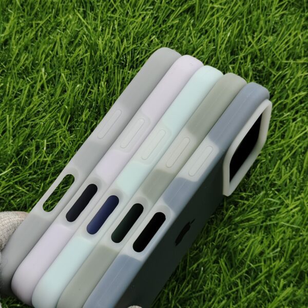 iPhone 17 & 17 Pro & 17 Pro Max Colourful Matte Silicon Back Cover With Soft Cloth Inside - Image 3