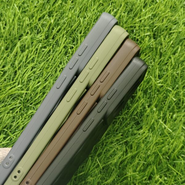 Moto Edge 60 Fusion Diamond Design Silicon Back Cover - Image 3