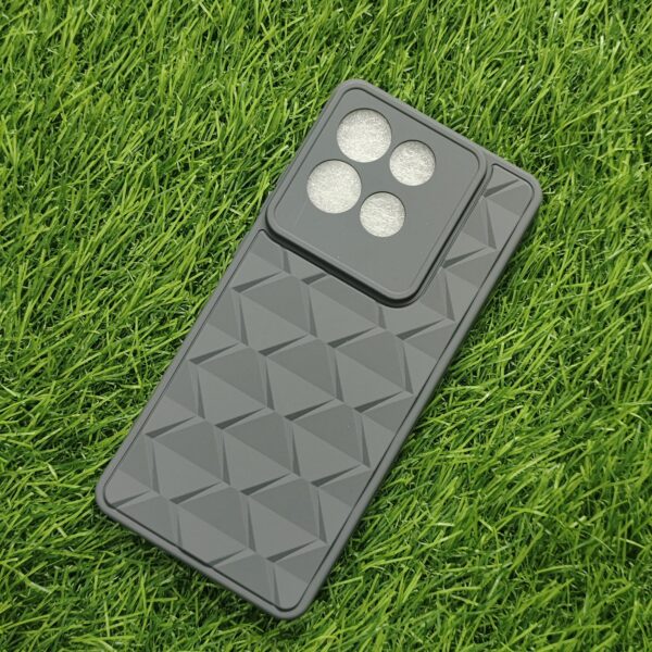 Moto G86