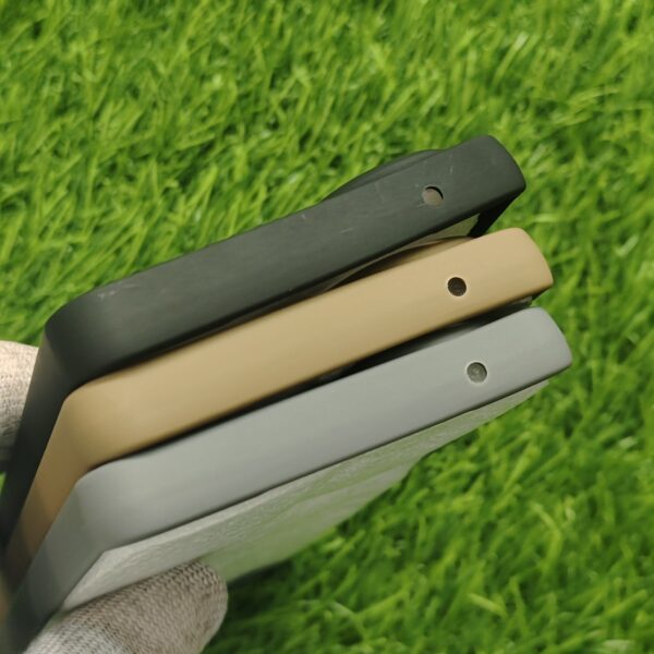 Vivo Y400 Pro Matte Skin Back Cover No Magsafe - Image 5