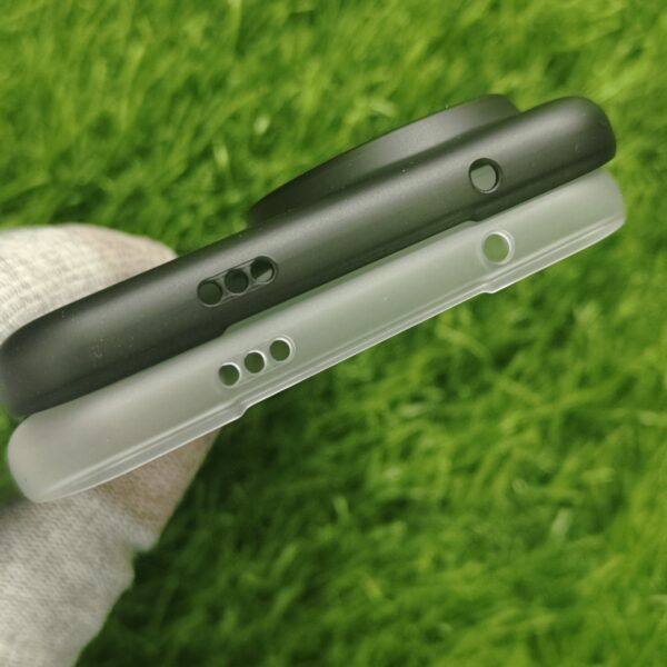 Vivo T4 Ultra Matte PC Hard Back Cover No Magsafe - Image 5