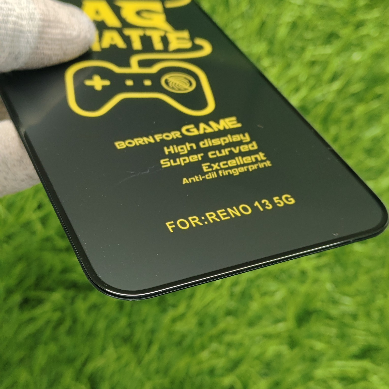 Oppo Reno 13 Matte Gaming Tempered Glass - Image 4