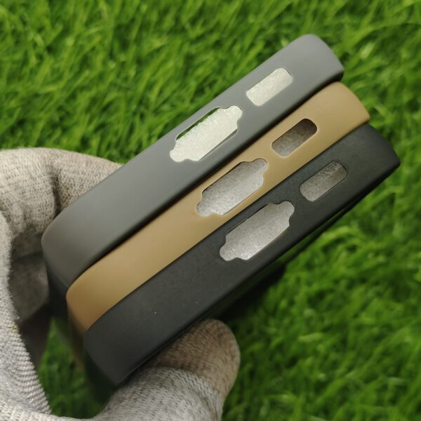 Samsung Galaxy S23 FE Matte Skin Back Cover No Magsafe - Image 4