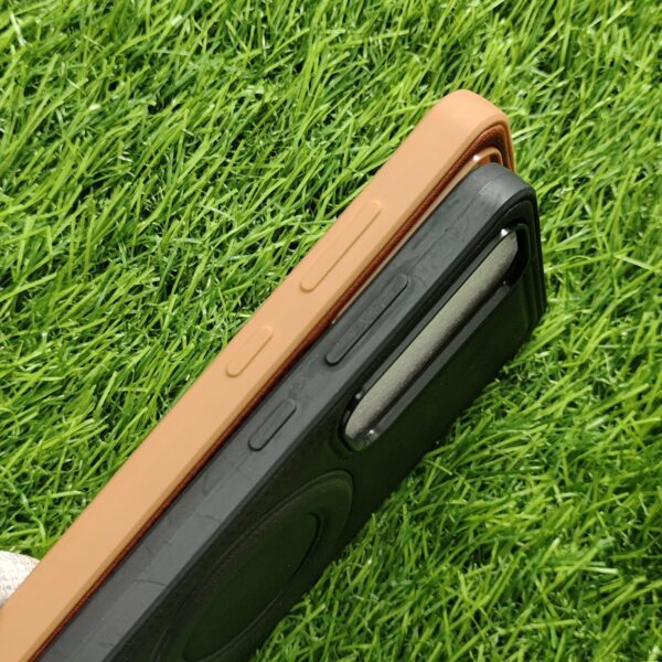 Samsung Galaxy S24 FE Premium Leather Magsafe Back Cover With Straps - Image 3