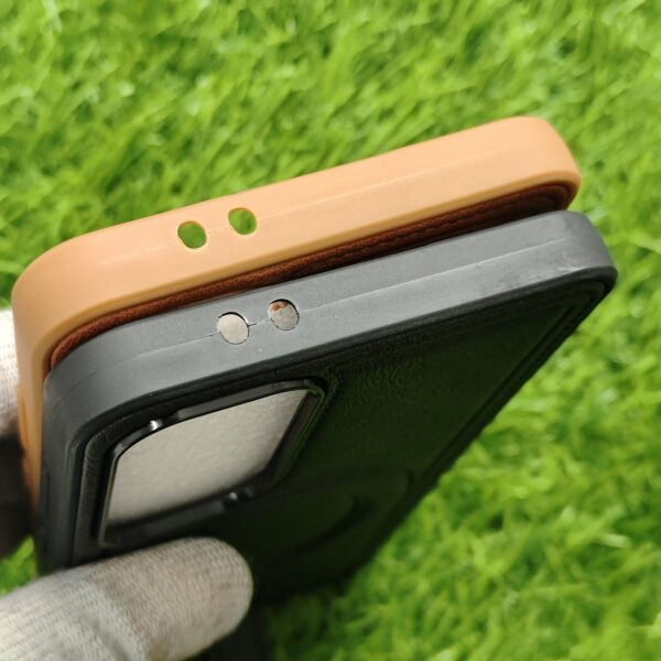 Samsung Galaxy S24 FE Premium Leather Magsafe Back Cover With Straps - Image 5