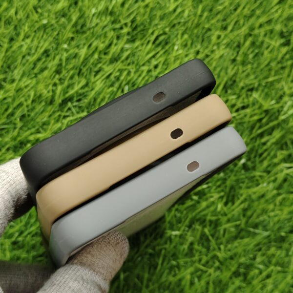 Vivo X200 Pro Matte Skin Back Cover No Magsafe - Image 5
