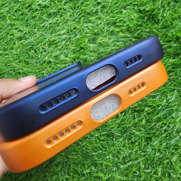 iPhone 16 & 16 Pro & 16 Pro Max Premium Hard Case Converter Back Cover - Image 9