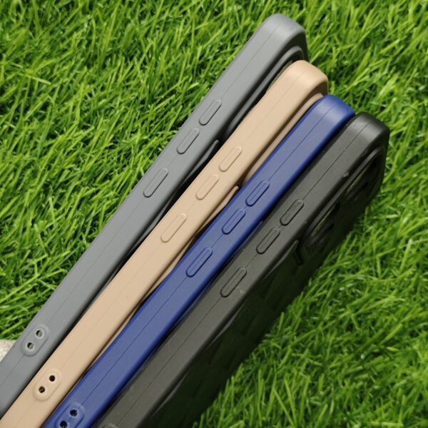 Oppo F31 Diamond Design Silicon Back Cover - Image 3