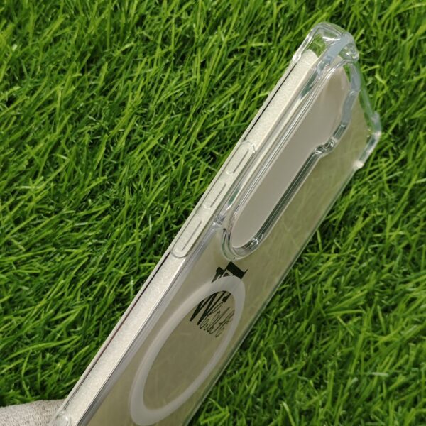 Vivo Y400 Pro Shockproof Silicon Transparent Back Cover No Magsafe - Image 3