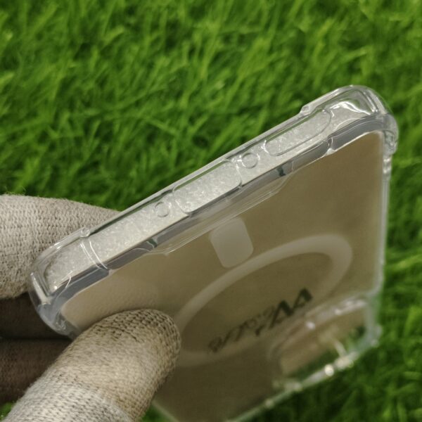 Vivo V50 & V50e & T4R & iQOO Z10R Shockproof Silicon Transparent Back Cover No Magsafe - Image 4