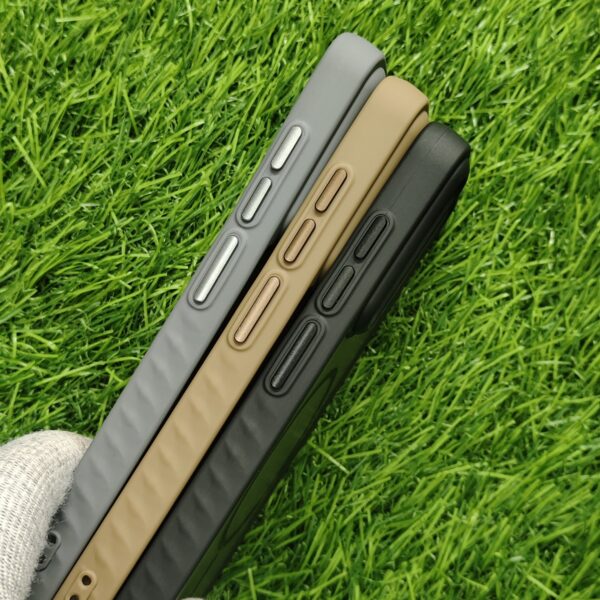 Samsung S21 FE Matte Skin Back Cover No Magsafe - Image 3