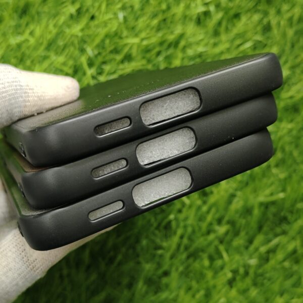 Samsung Galaxy S24 FE Premium Leather Finish Back Cover - Image 4