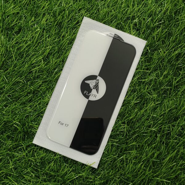 iPhone 17 & 17 Pro & 17 Pro Max Premium Quality Borderless Tempered Glass FLAYR - Image 3