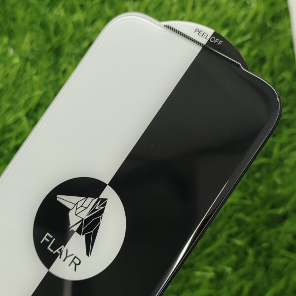 iPhone 17 & 17 Pro & 17 Pro Max Premium Quality Borderless Tempered Glass FLAYR - Image 5