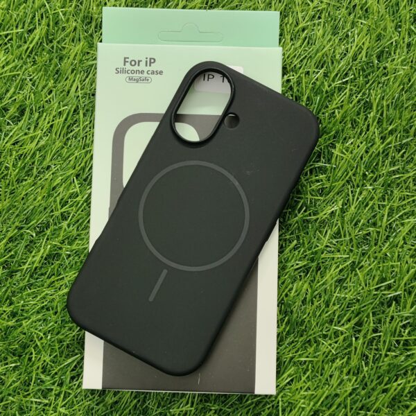 iPhone 16 & 16 Pro & 16 Pro Max Premium IC Working Silicon Magsafe Back Cover With Cloth Inside