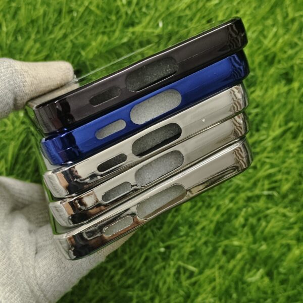 Samsung Galaxy S24 FE Luxury Matte Chrome Finish Magsafe Back Cover - Image 4