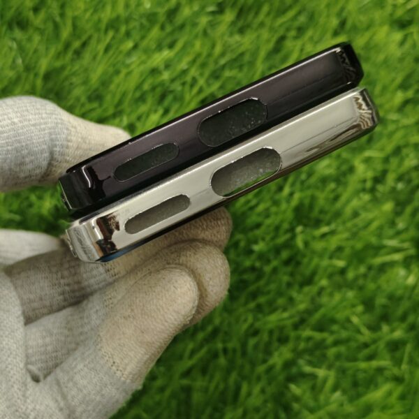 Motorola Edge 60 Fusion Luxury Matte Chrome Finish Magsafe Back Cover - Image 4