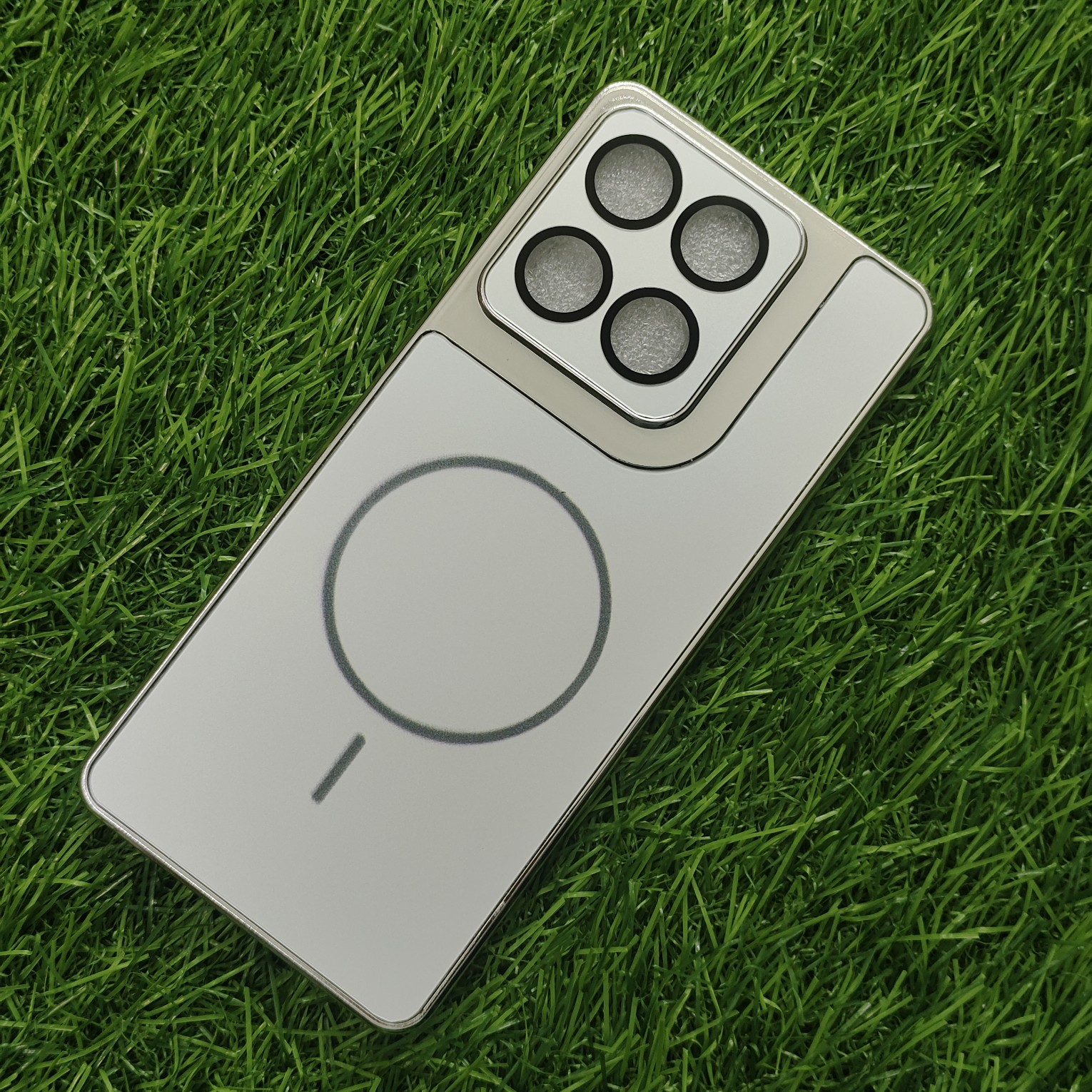 Motorola Edge 60 Fusion Luxury Matte Chrome Finish Magsafe Back Cover - Image 6