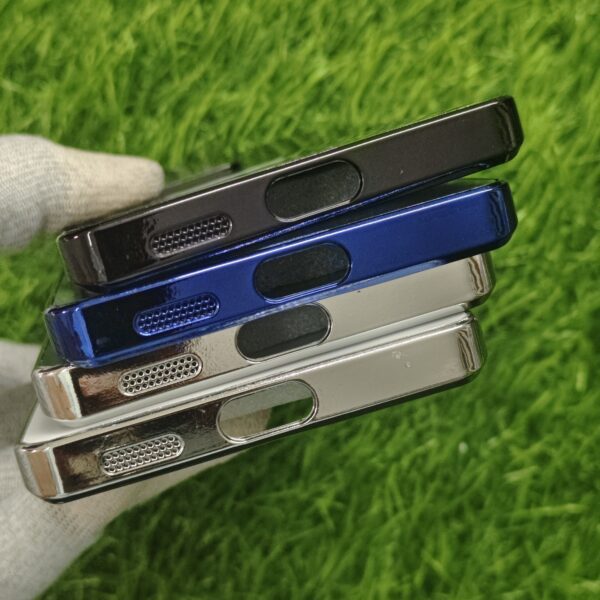 Vivo V29 & V29 Pro Luxury Matte Chrome Finish Magsafe Back Cover - Image 4