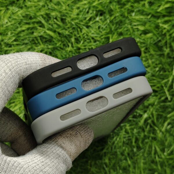 iPhone 17 & 17 Pro & 17 Pro Max Matte Skin Magsafe Back Cover - Image 4