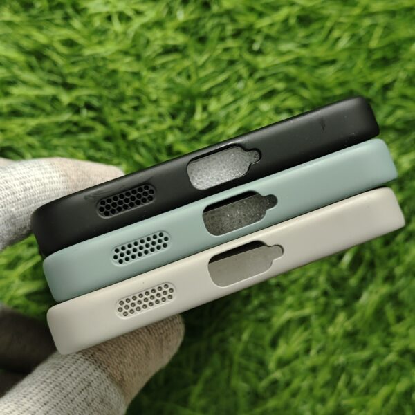 Vivo Y400 PC Hard MagSafe Back Cover Beats - Image 4