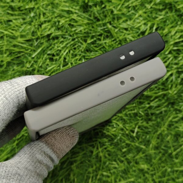 Samsung Galaxy S24 Ultra Stylish Matte MagSafe Rotating Foldable Stand Back Cover - Image 5