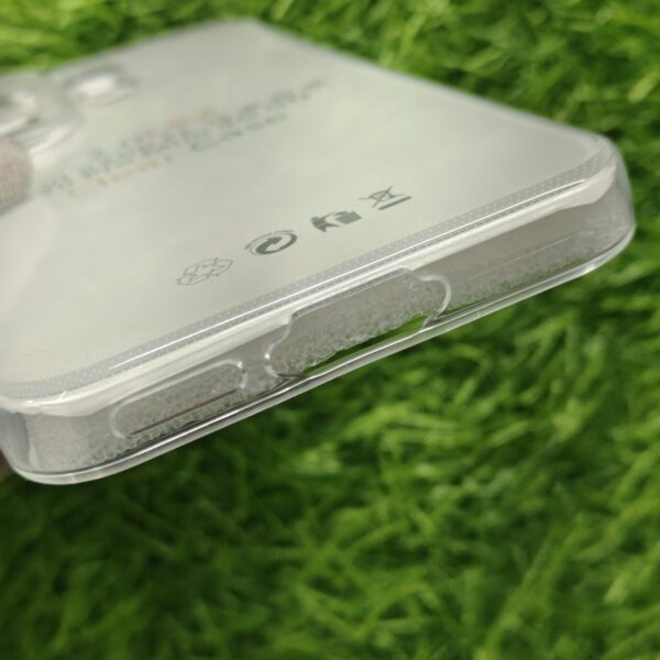 Vivo X200 FE Transparent Back Cover TOTU 2X ( Buy One Get One Free) - Image 4