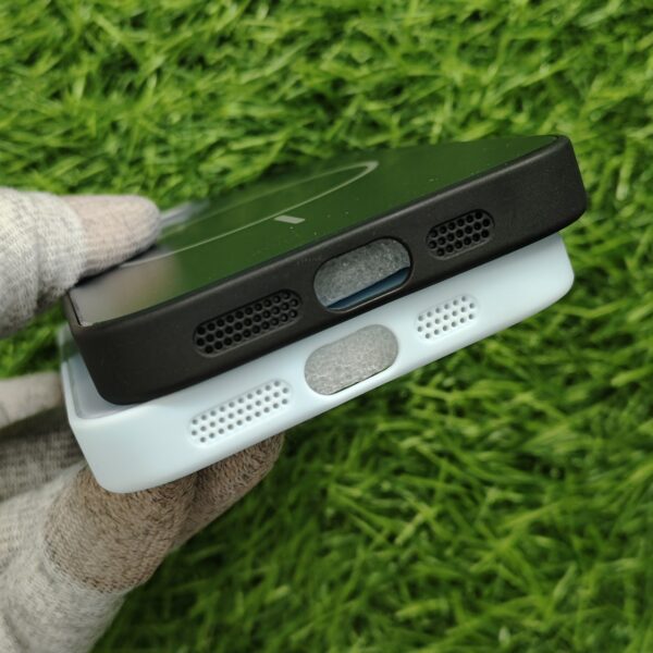 iPhone 15 & 15 Pro & 15 Pro Max Premium Matte Magsafe Side Silicon Back Cover - Image 4