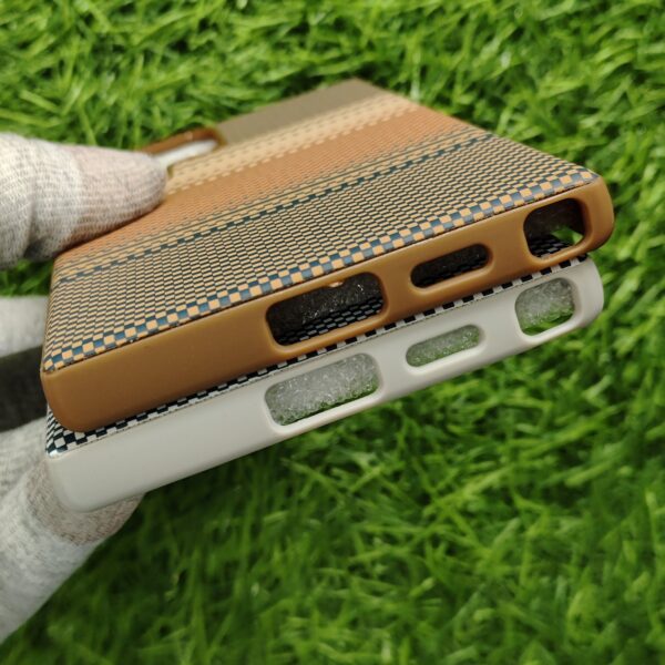 Samsung Galaxy S24 Ultra Premium Pixel Design Back Cover With Cloth Inside - Image 4