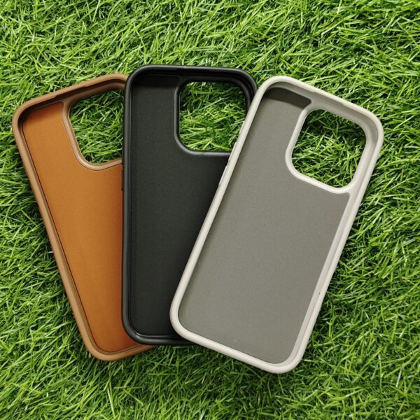iPhone 16 & 16 Pro & 16 Pro Max Premium Pixel Design Back Cover With Cloth Inside - Image 14