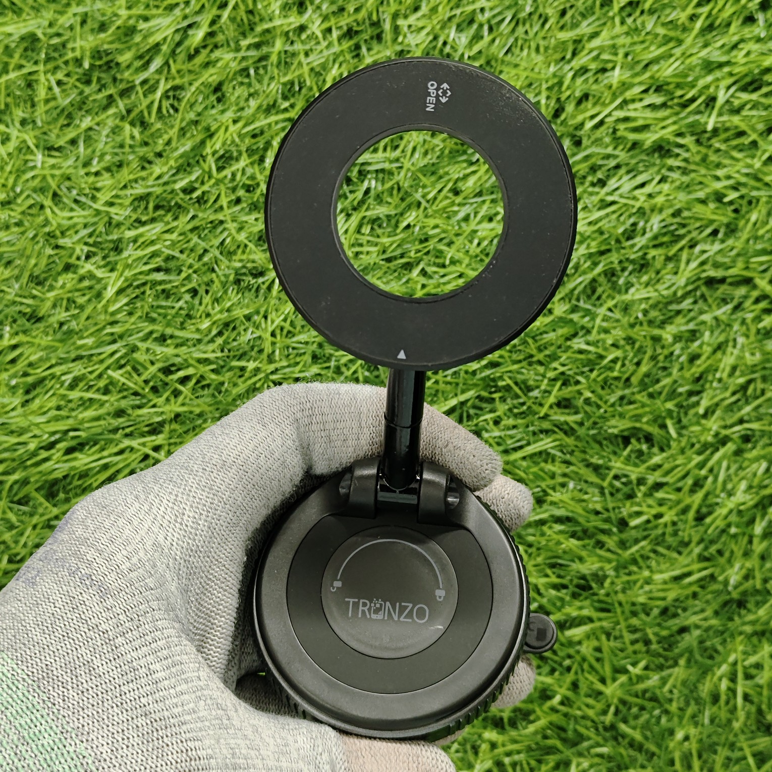 Premium Vacuum Absorption Scaffold 360 Rotating Magsafe Stand - Image 4