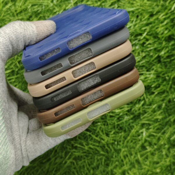 Tecno Pova Slim Diamond Design Silicon Back Cover - Image 4