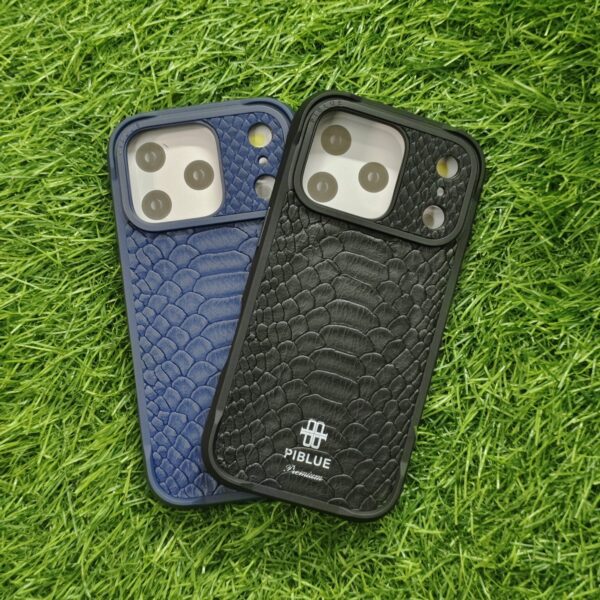 iPhone 17 & 17 Pro & 17 Pro Max Premium Aligator Skin Textured Back Cover With Cloth Inside - Image 4