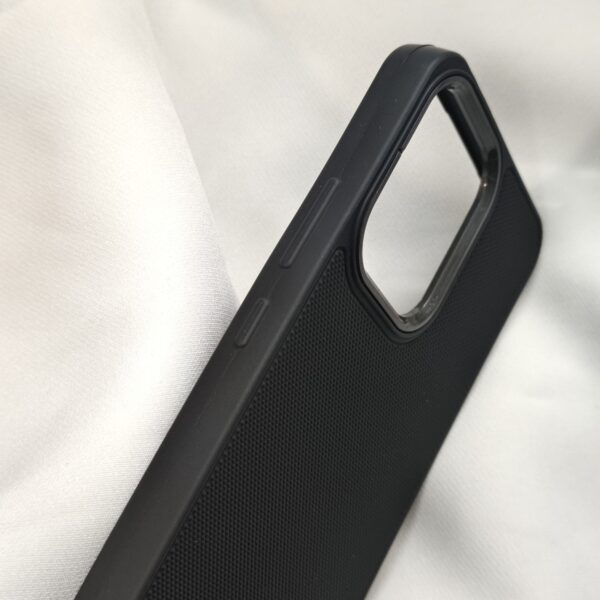 Oppo F31 Black Nilkin Back Cover with cloth inside - Image 3