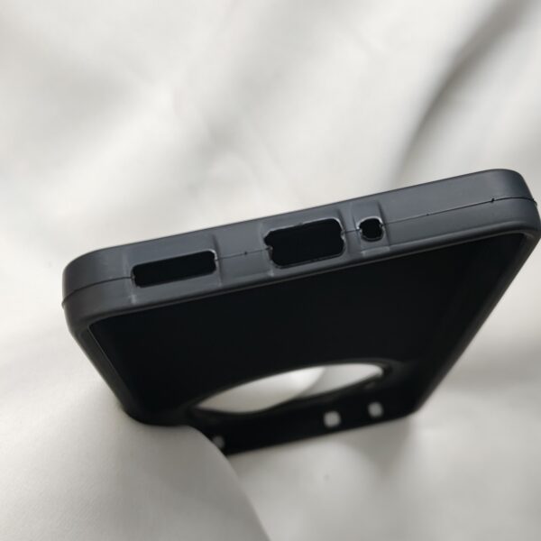 Oppo F31 Pro Plus Black Nilkin Back Cover with cloth inside - Image 4