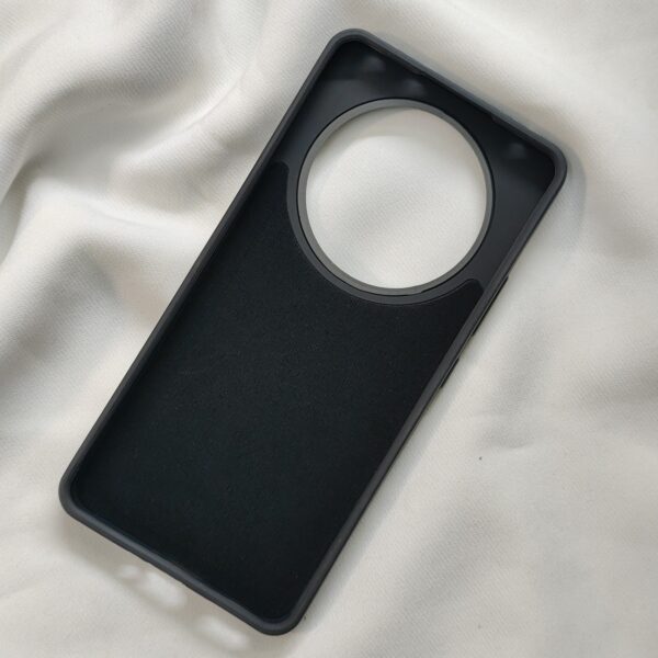 Oppo F31 Pro Plus Black Nilkin Back Cover with cloth inside - Image 6