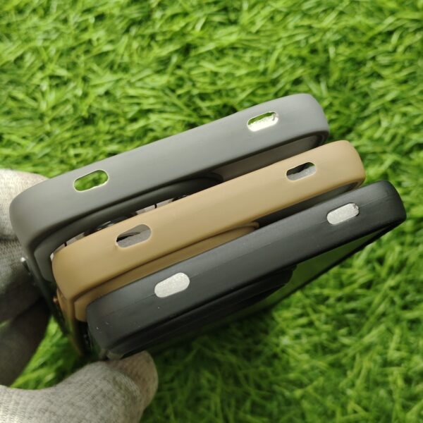 Vivo V60 & T4 Pro Matte Skin Back Cover No Magsafe - Image 5