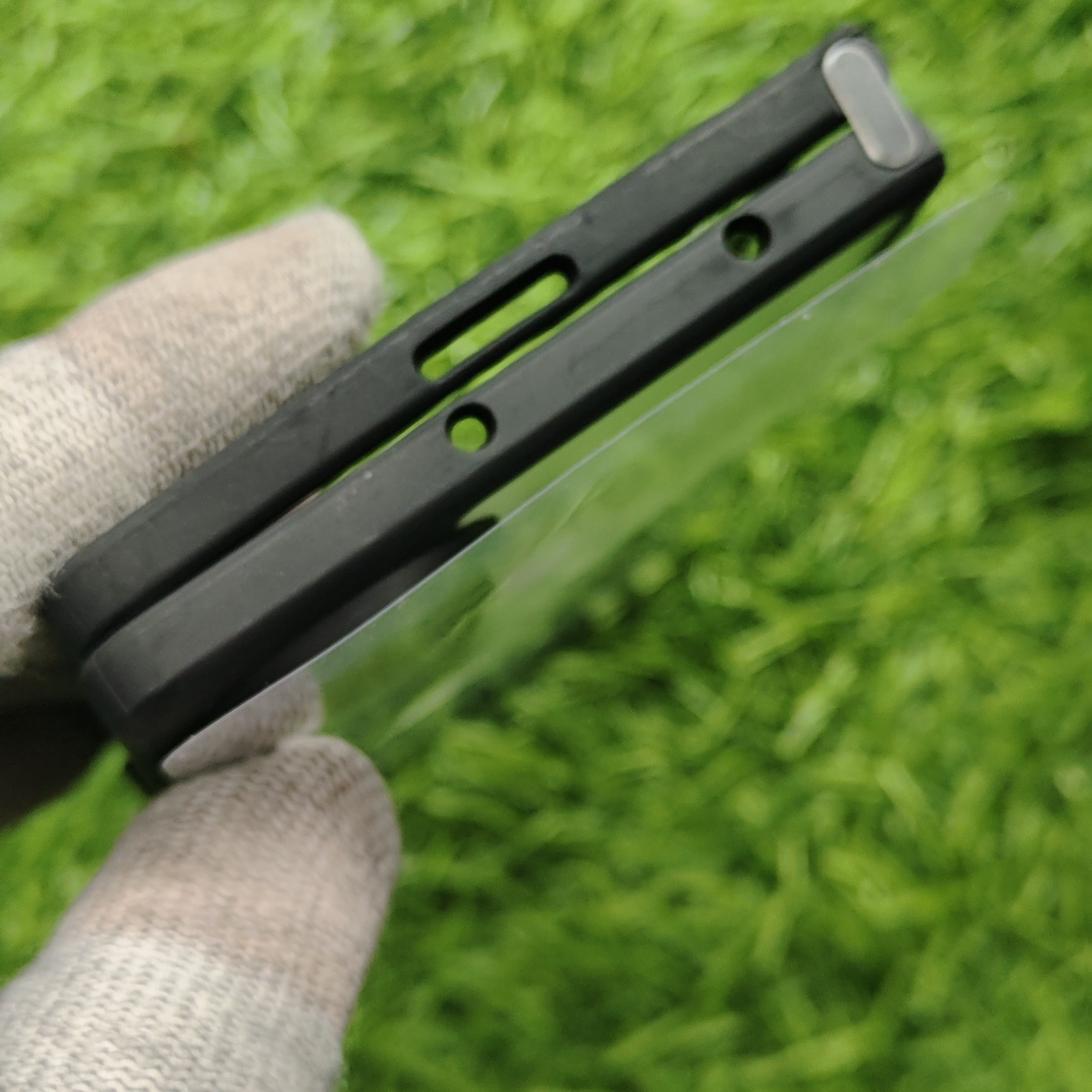 Samsung Galaxy Z Fold 7 Original DuxDuckies Magsafe Back Cover Aimo - Image 6