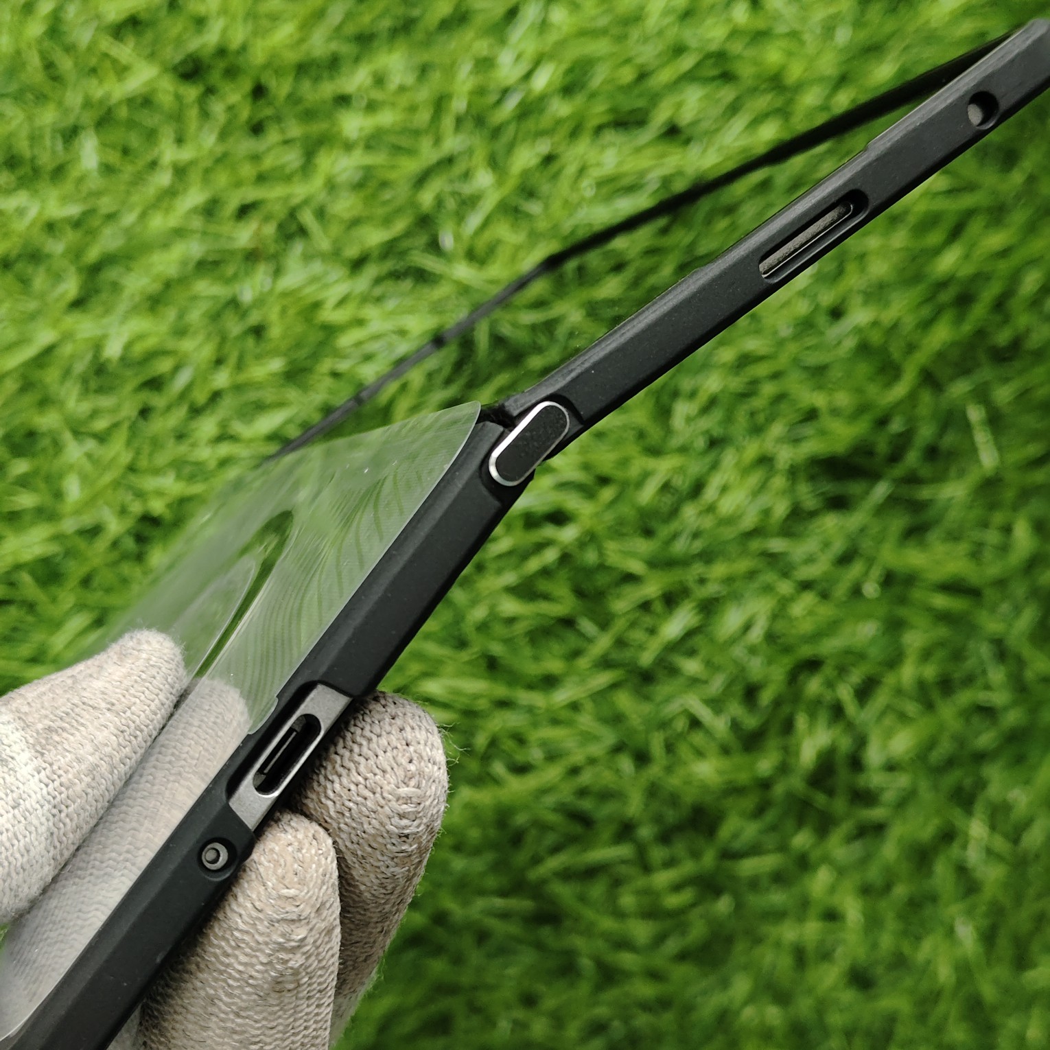 Samsung Galaxy Z Fold 7 Original DuxDuckies Magsafe Back Cover Aimo - Image 10