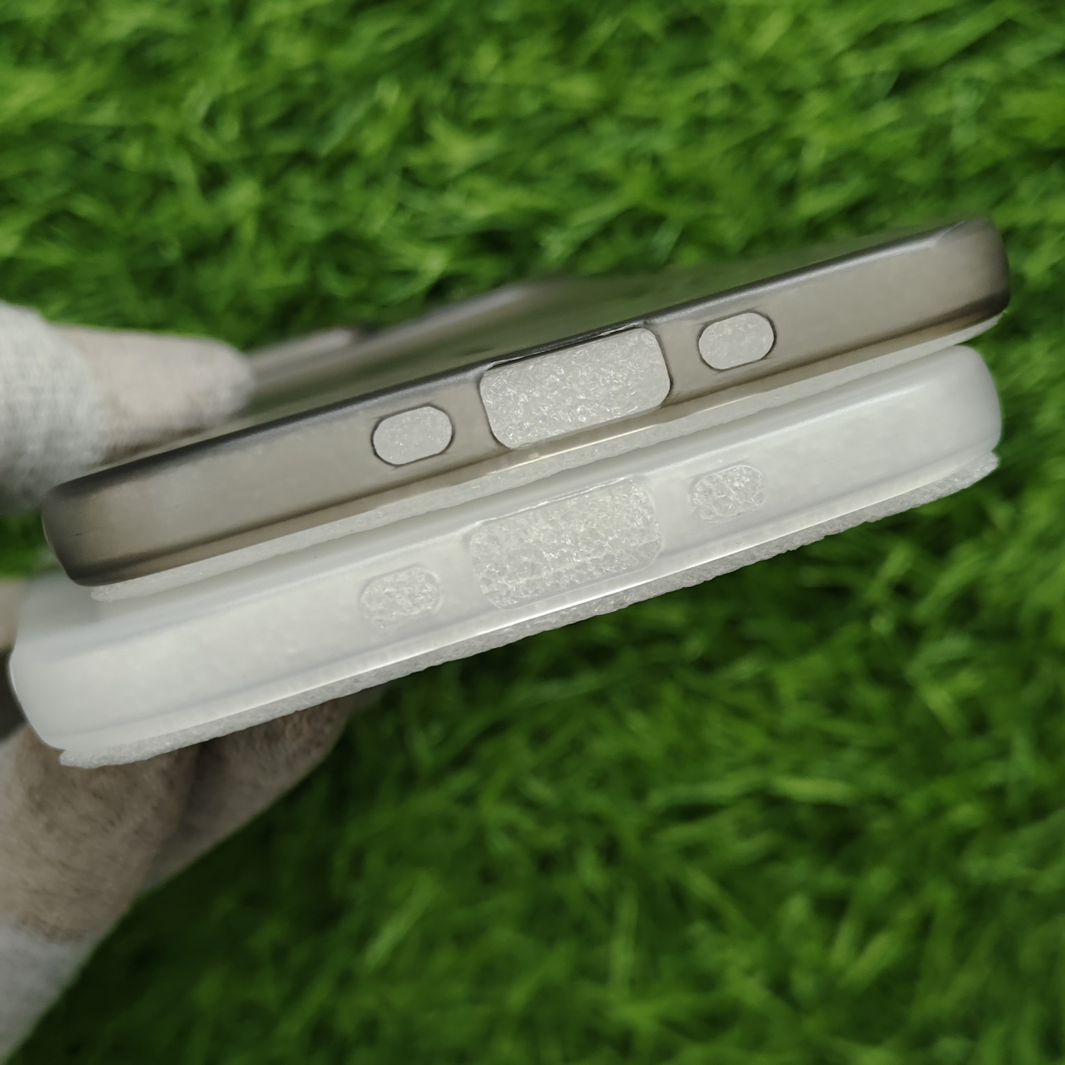 iPhone 17 Air Paper Silicon Shadow Back Cover No Magsafe - Image 4