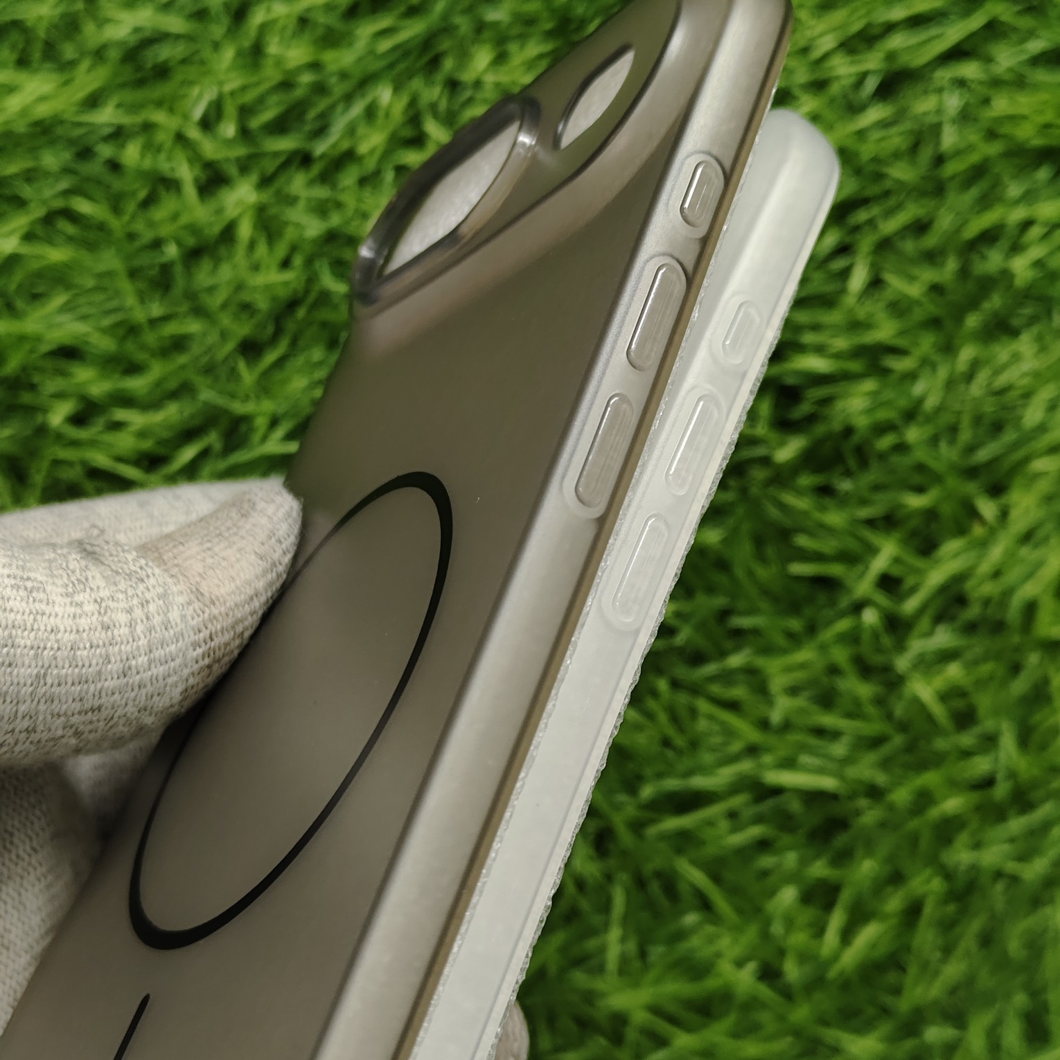 iPhone 17 Air Paper Silicon Shadow Back Cover No Magsafe - Image 5