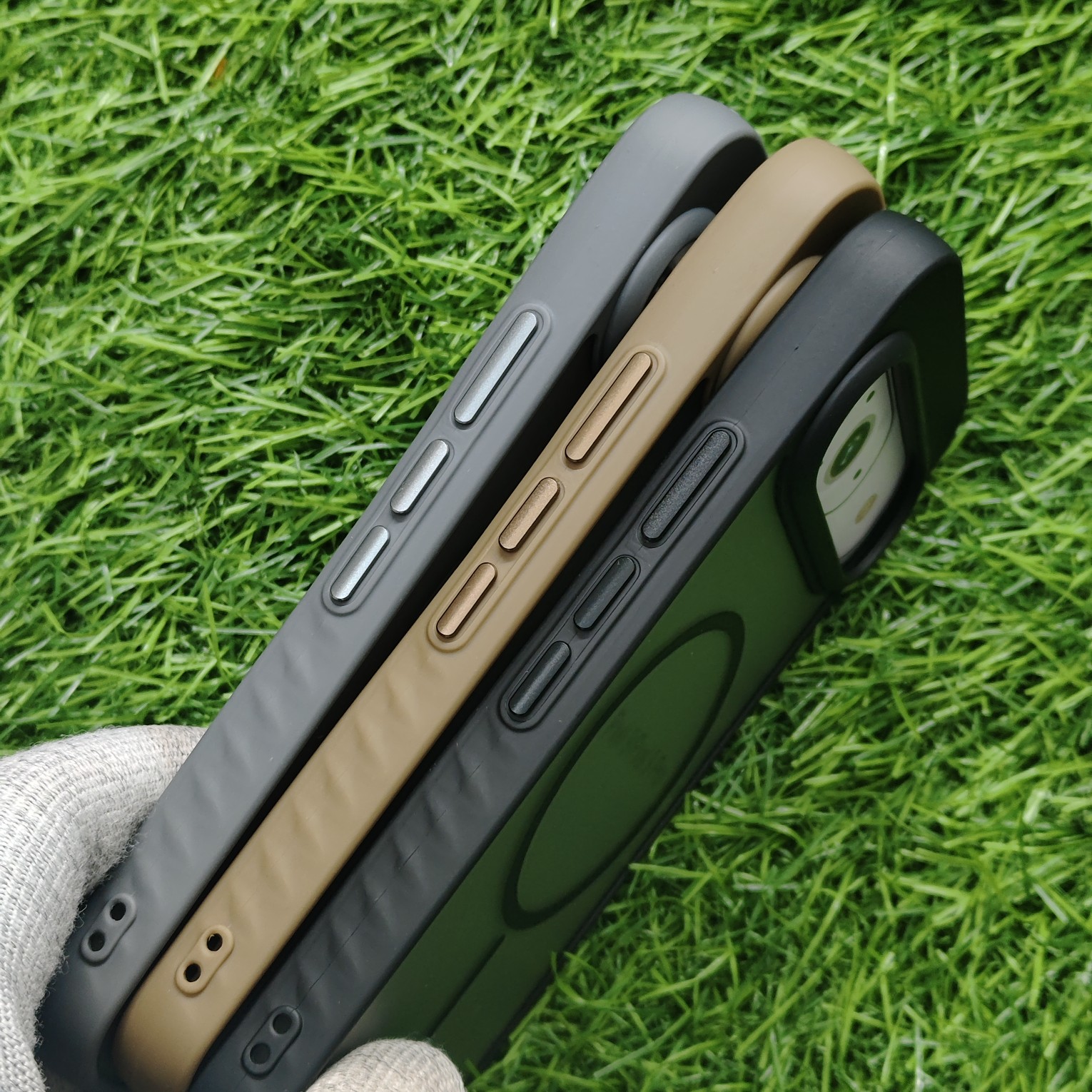 Google Pixel 9 & 9 pro Matte Skin Back Cover No Magsafe - Image 3