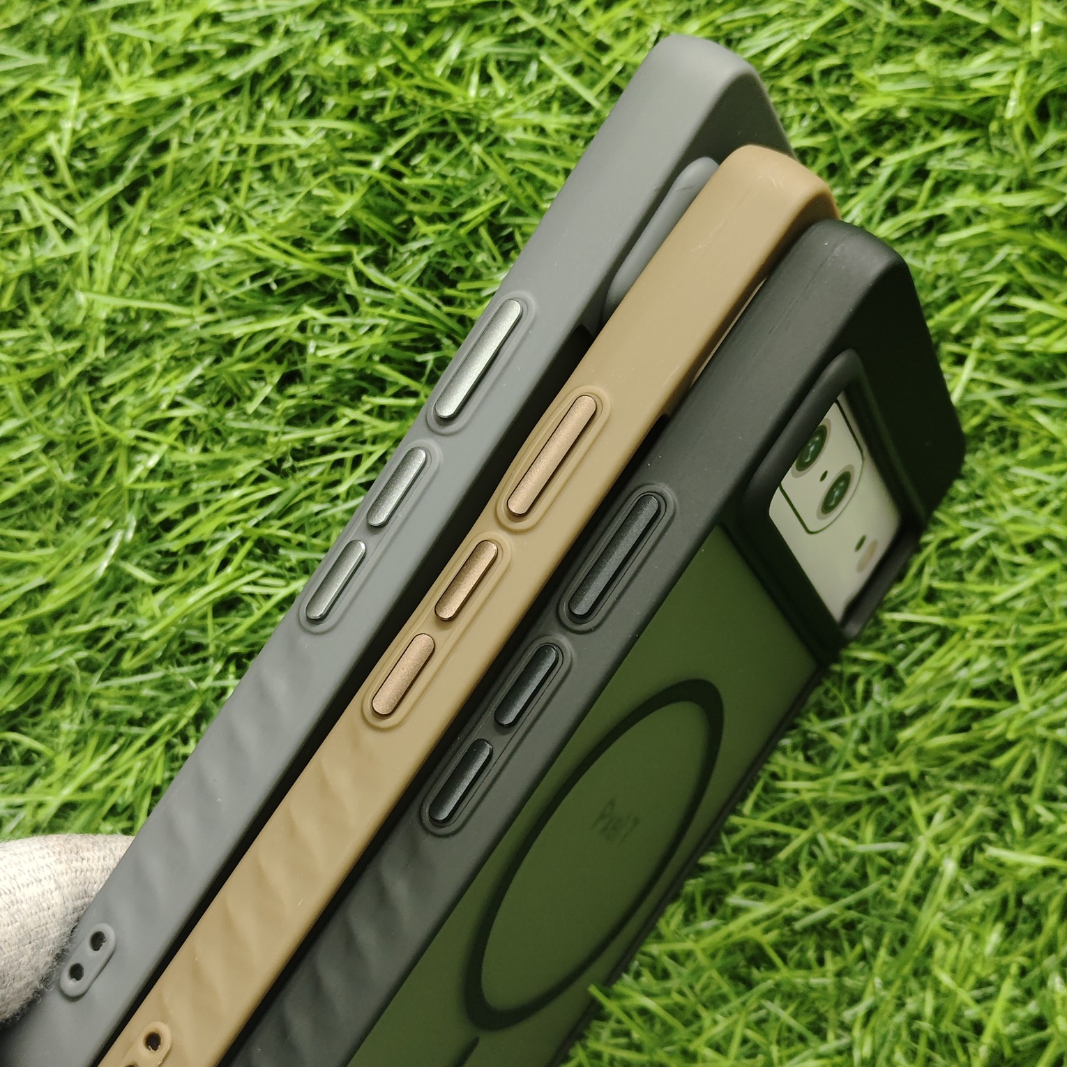 Google Pixel 7 Matte Skin Back Cover No Magsafe - Image 3