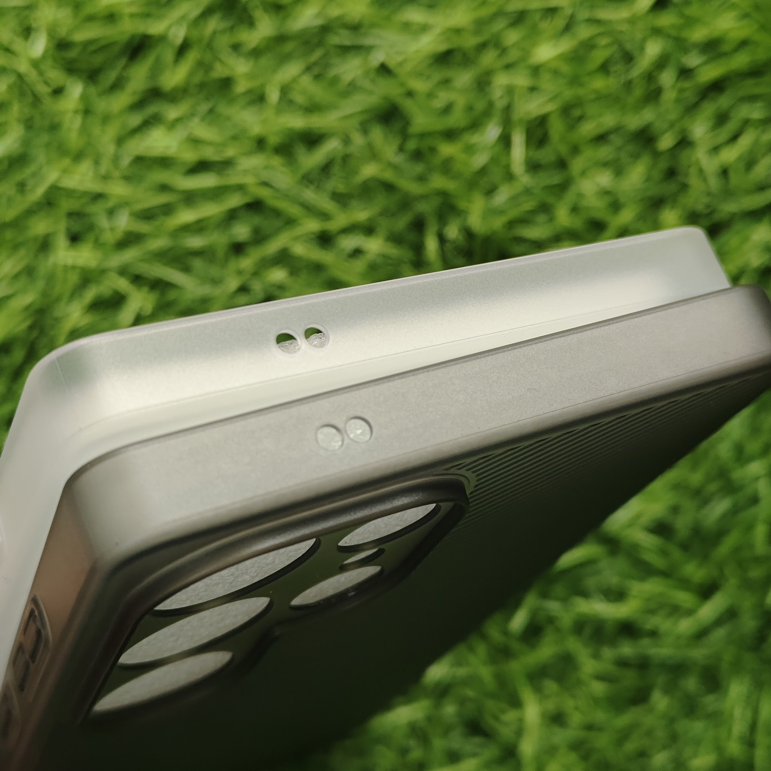 Samsung Galaxy S25 Ultra Paper Thin Matte PC Hard Strips Back Cover - Image 5