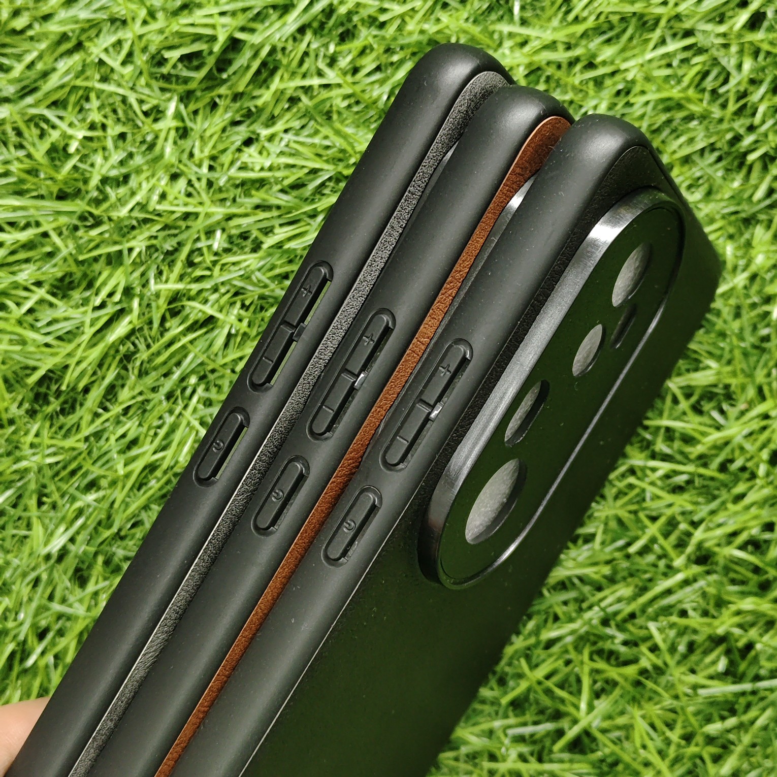 Vivo T4 Ultra Premium Leather Finish Back Cover - Image 3