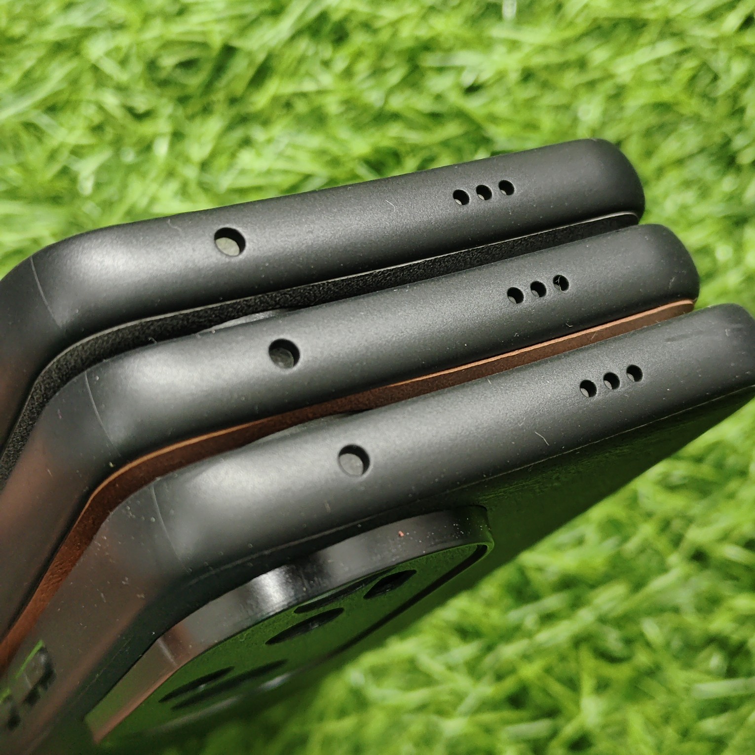 Vivo T4 Ultra Premium Leather Finish Back Cover - Image 5