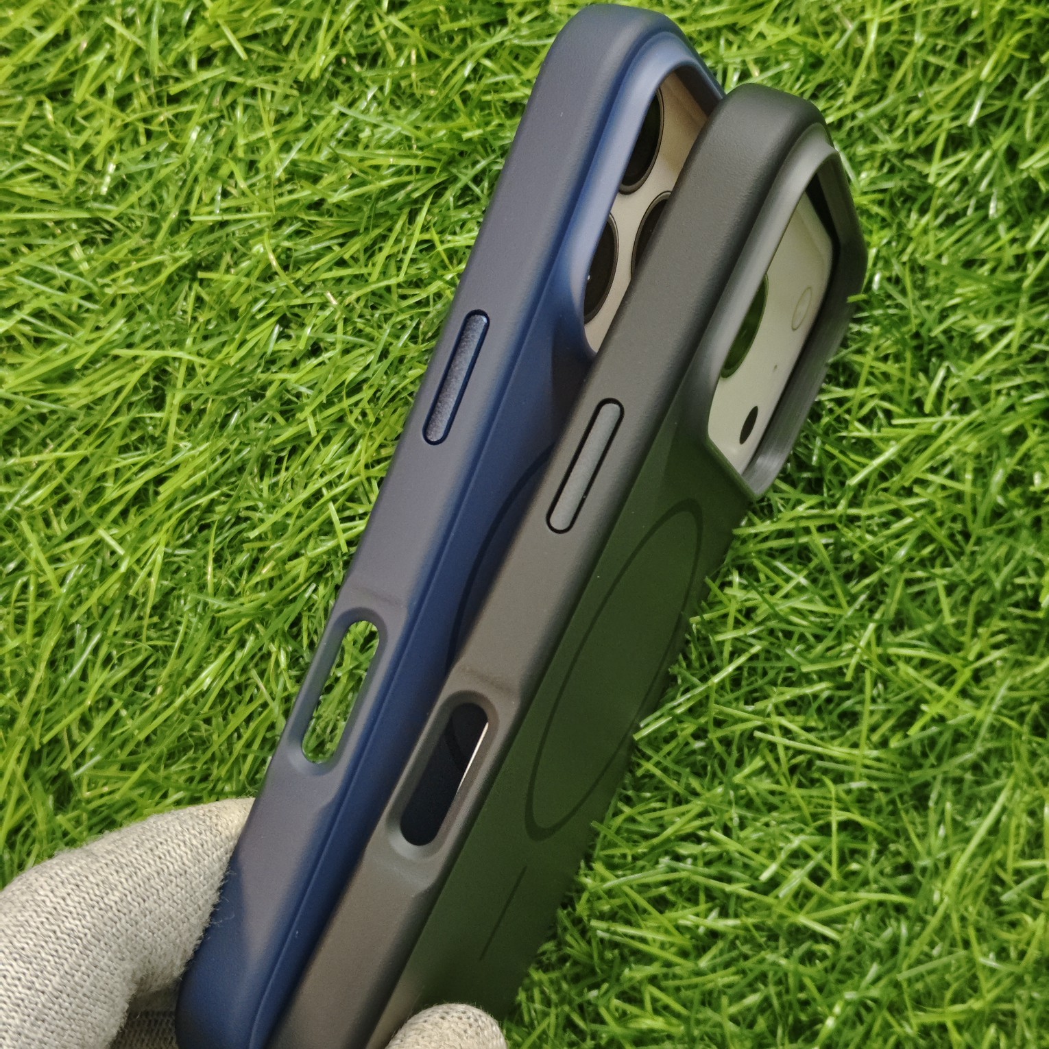 iPhone 17 & 17 Pro & 17 Pro Max Premium Silicon Magsafe Back Cover Funshare - Image 3